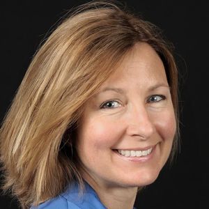 Meet your Posher, Holly